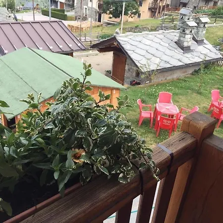 Chez Gorret-torgnon Bed & Breakfast *