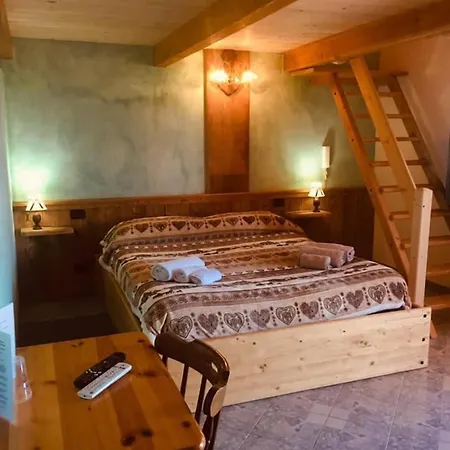 לינה וארוחת בוקר Chez Gorret-torgnon טורניון